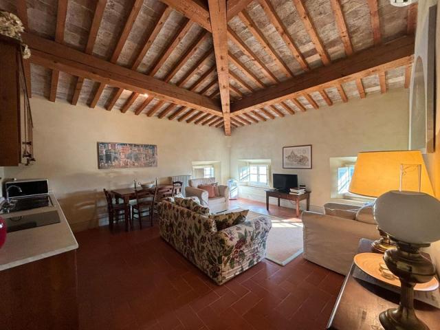 Appartamento in vendita a Terricciola, Toscana