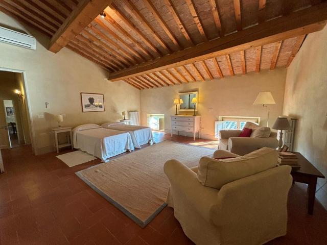 Appartamento in vendita a Terricciola, Toscana