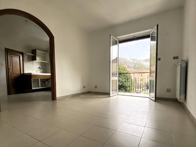 Appartamento in vendita a Bertignane, Varese Ligure