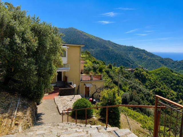 Appartamento in vendita a Vernazza, Liguria