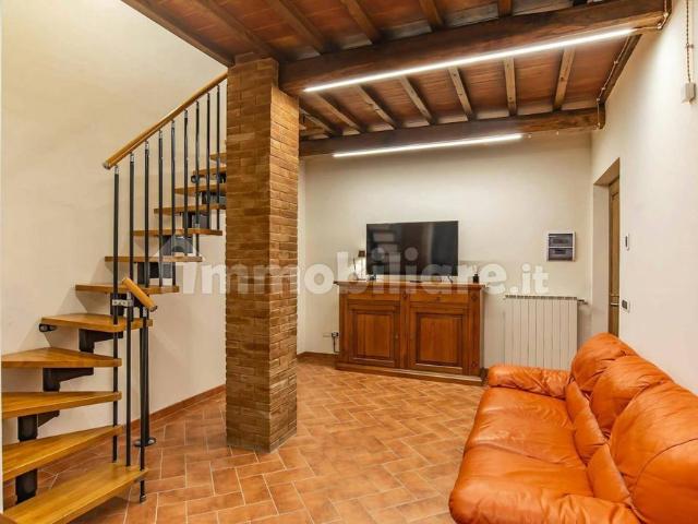 Appartamento in affitto a Vicchio, Toscana