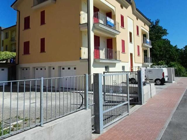 Appartamento in vendita a Fornovo Di Taro, Reggio Emilia