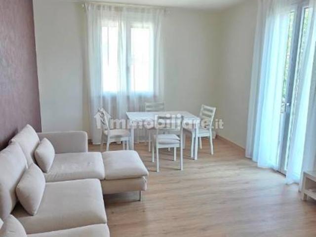 Appartamento in affitto a Fogliano, Re