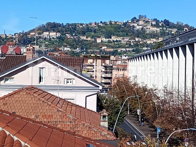 Appartamento in affitto a Loreto, Bergamo