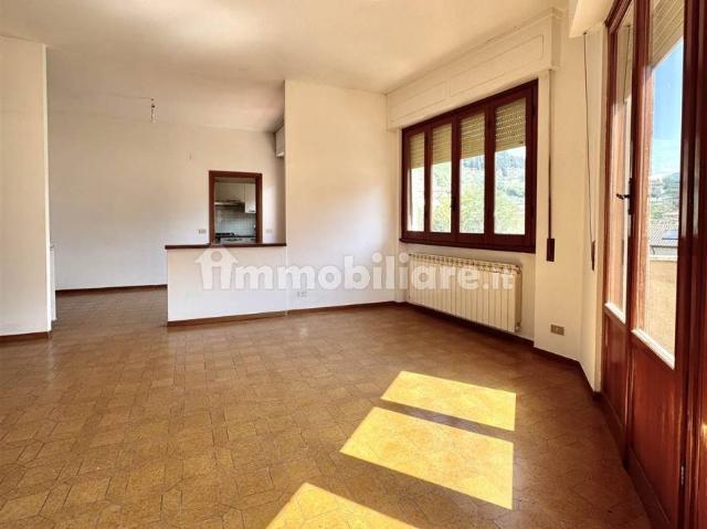 Appartamento in affitto a Santa Lucia, Prato