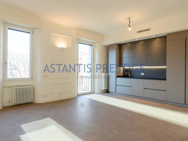 Appartamento in affitto a Municipio 8 di Milano, Milano