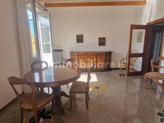 Appartamento in affitto a Varazze, Savona