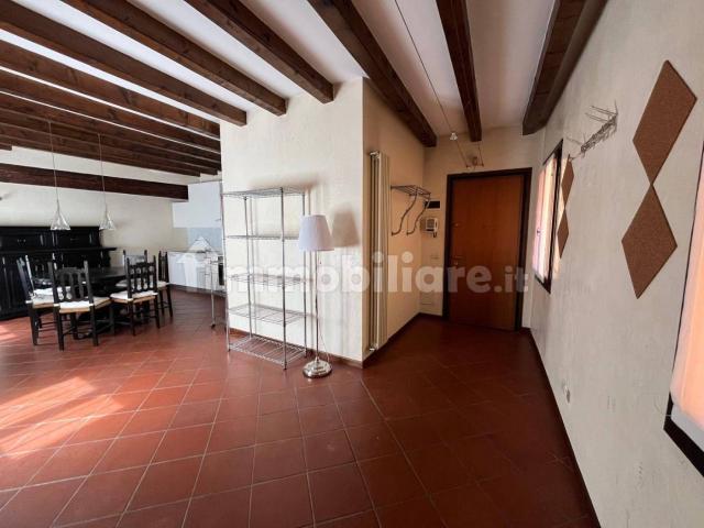 Appartamento in affitto a Vicenza, Veneto