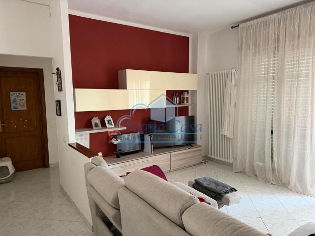 Appartamento in vendita a Luni, Liguria