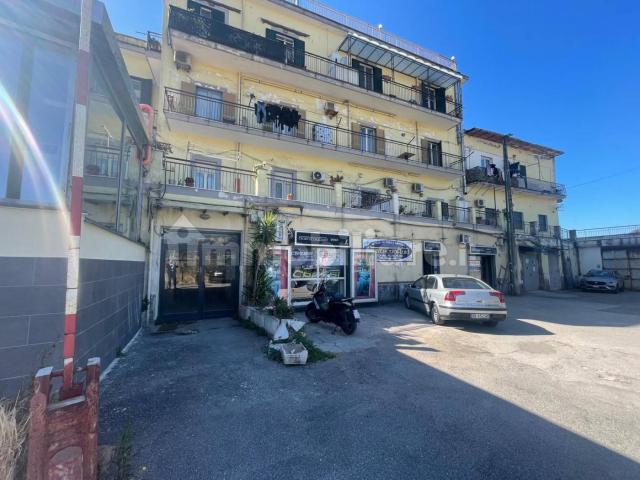 Appartamento in affitto a Coroglio, Campania