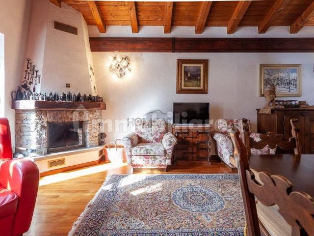 Appartamento in affitto a Villair Desot, Courmayeur