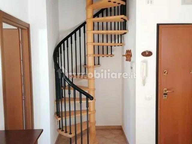 Appartamento in affitto a Contrada Celeste, Marche