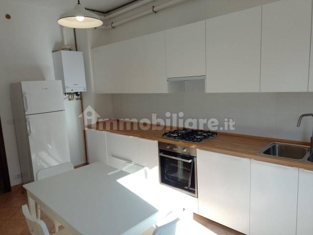Appartamento in affitto a Infrangibile, Piacenza