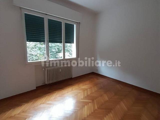 Appartamento in affitto a Puglia, Barletta-andria-trani