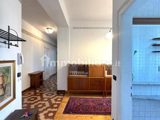 Appartamento in affitto a Comunità della Vallagarina, Borgo Sacco