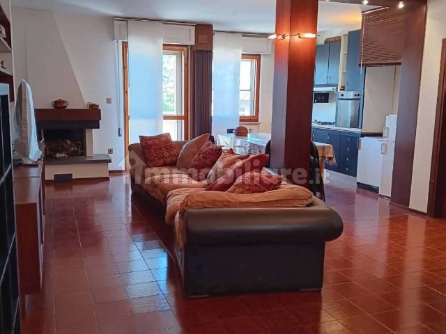 Appartamento in affitto a Foligno, Umbria