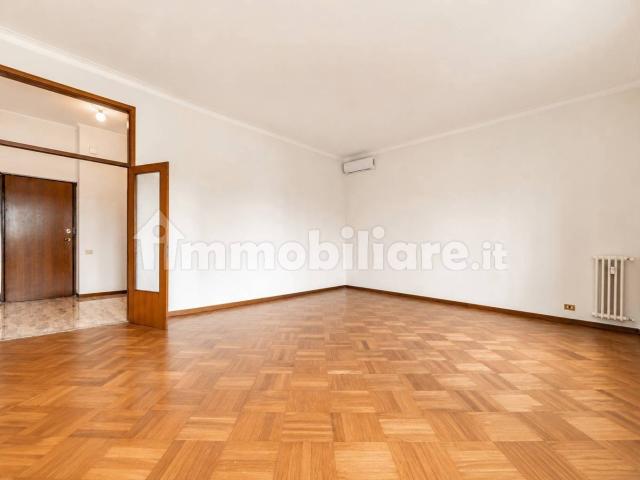 Appartamento in affitto a Municipio 3, Milano