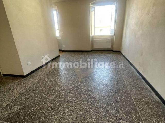 Appartamento in affitto a Levante, Serra Riccò