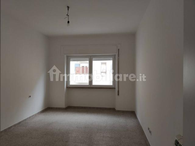 Appartamento in affitto a Villaggio Trieste, Latina