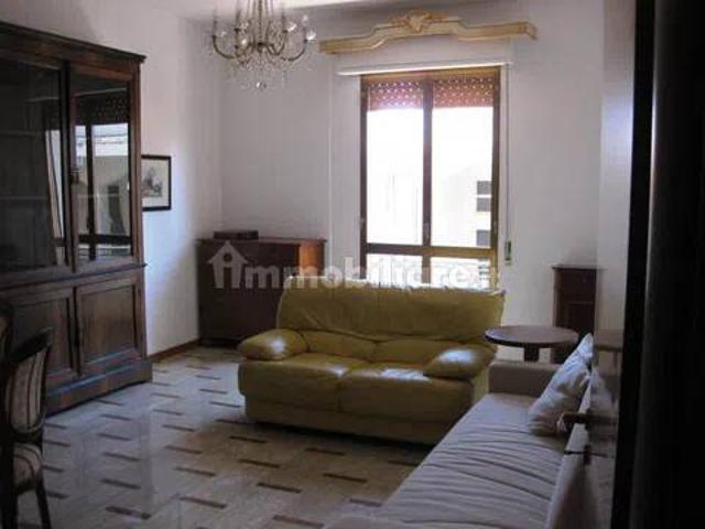 Appartamento in affitto a Villa Cortese, Lombardia