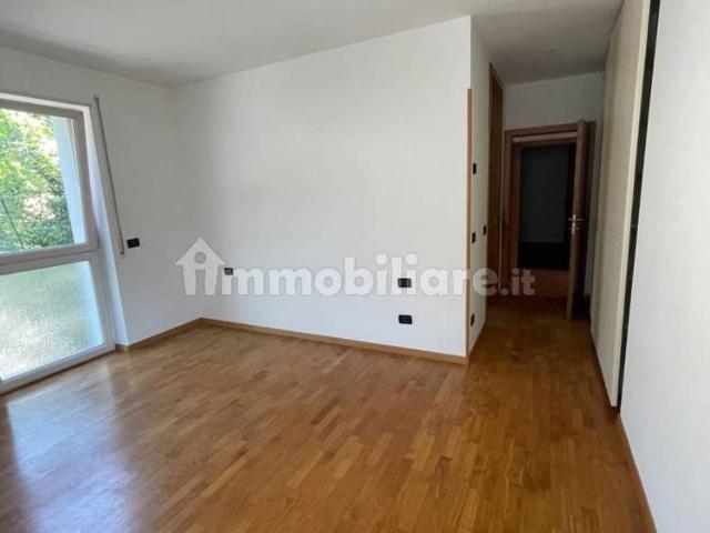 Appartamento in affitto a Comunità Alto Garda e Ledro, Riva