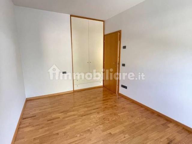 Appartamento in affitto a Comunità Alto Garda e Ledro, Riva
