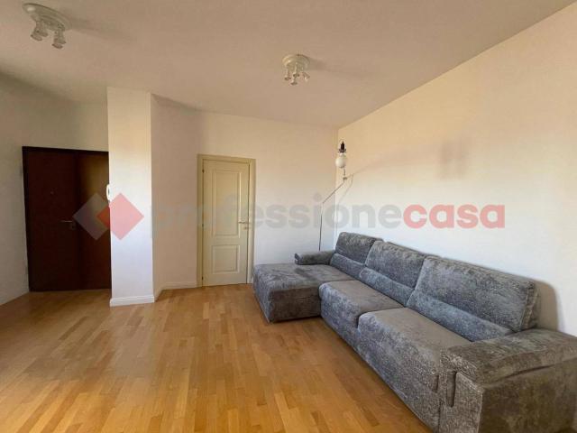 Appartamento in affitto a Sant'Erminio, Cenerente