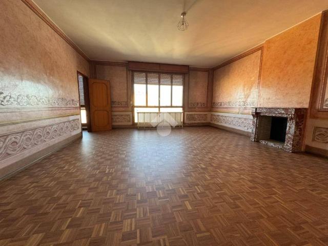 Appartamento in affitto a Sagnino, Como