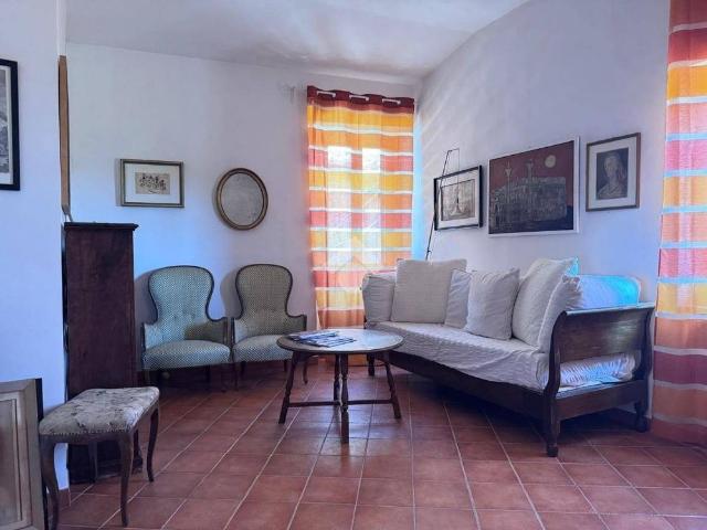 Appartamento in affitto a Caprarola, Lazio
