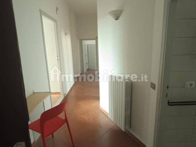 Appartamento in affitto a Gorla Maggiore, Lombardia