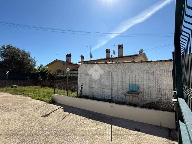 Appartamento in affitto a Ponton dell'Elce, Anguillara Sabazia