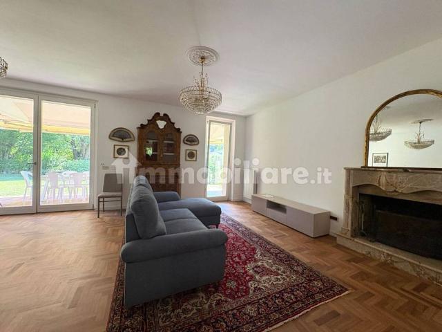 Appartamento in affitto a Cellatica, Lombardia