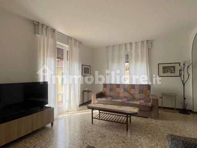 Appartamento in affitto a Comunità Montana Parco Alto Garda bresciano, Salò