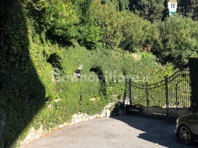 Appartamento in affitto a Medio Levante, Serra Riccò