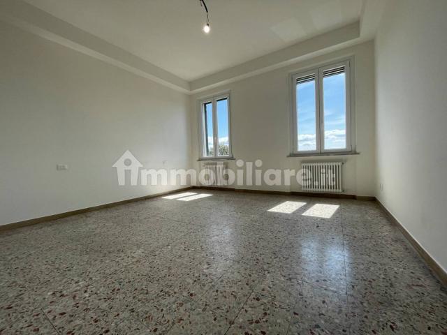 Appartamento in affitto a Uzzano E Castello, Toscana