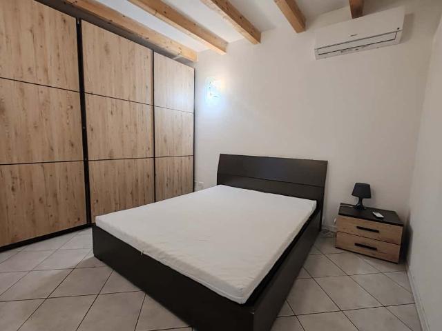 Appartamento in affitto a Santo Stefano città, Re