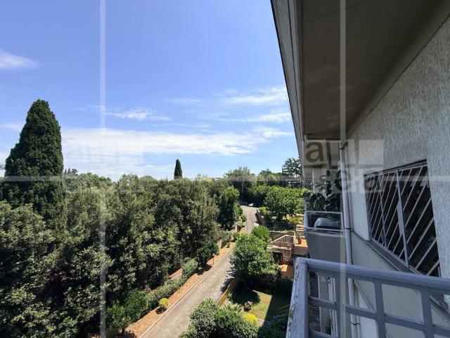 Appartamento in affitto a Mostacciano, Roma Capitale