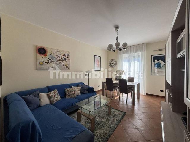 Appartamento in affitto a Talamona, Lombardia