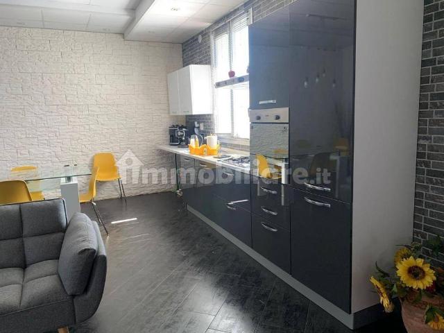 Appartamento in affitto a Tresinaro - Secchia, Re