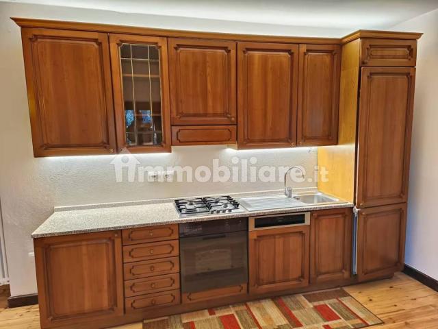 Appartamento in affitto a Fino Del Monte, Lombardia