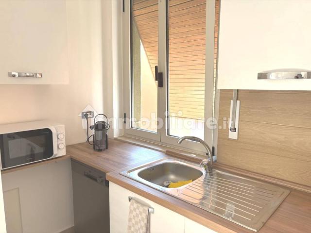 Appartamento in affitto a San Felice Extra, Brenzone