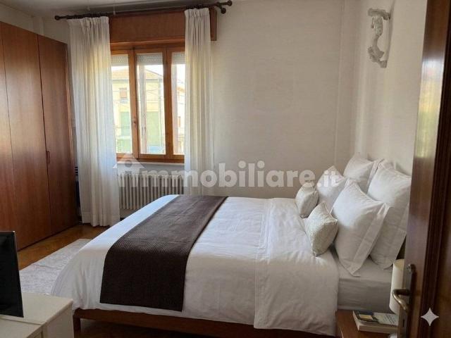 Appartamento in affitto a Borgo Molino, Marche