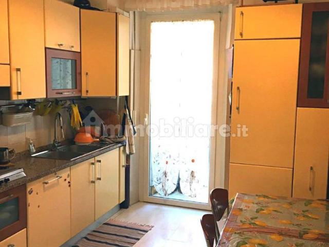 Appartamento in affitto a Puglia, Barletta-andria-trani