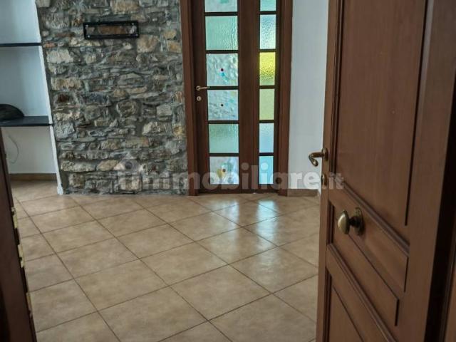 Appartamento in affitto a Chiusavecchia, Liguria