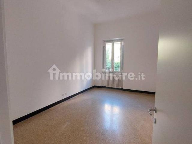 Appartamento in affitto a Oregina, Genova
