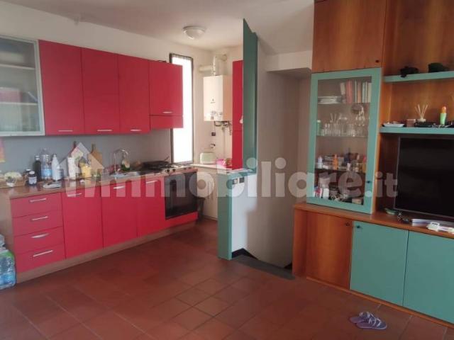Appartamento in affitto a Paratico, Lombardia