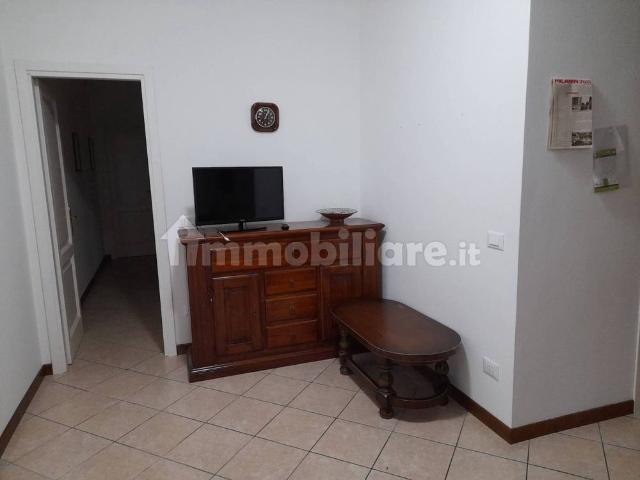 Appartamento in affitto a Vittoria Apuana, Forte Dei Marmi