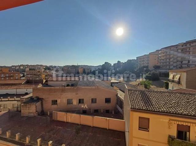 Appartamento in affitto a Quartiere Provvidenza, Caltanissetta