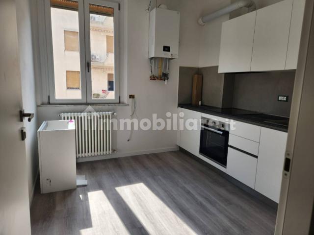 Appartamento in affitto a Marche, Ancona