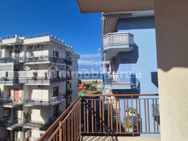Appartamento in affitto a Soverato Marina, Calabria